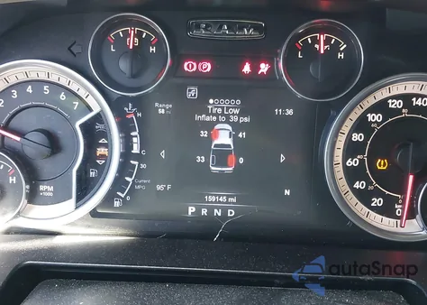 2015 Ram 1500 Sport z USA, uszkodzony, nr VIN 1C6RR7MT8FS554711